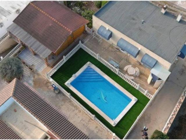 Casa en Venta en Crevillent