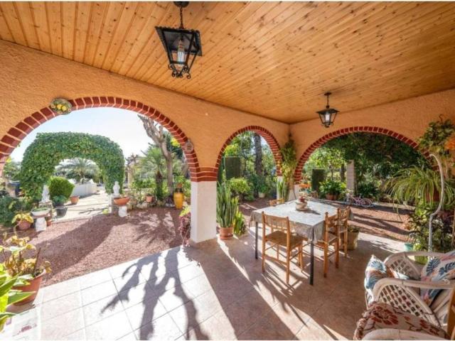 Casa en Venta en Crevillent