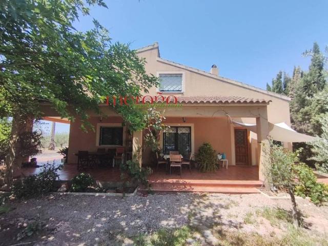 Casa en Venta en Crevillent