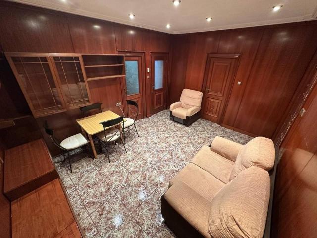 Casa en venta en Crevillente. CASA CON LOCAL. Casas.