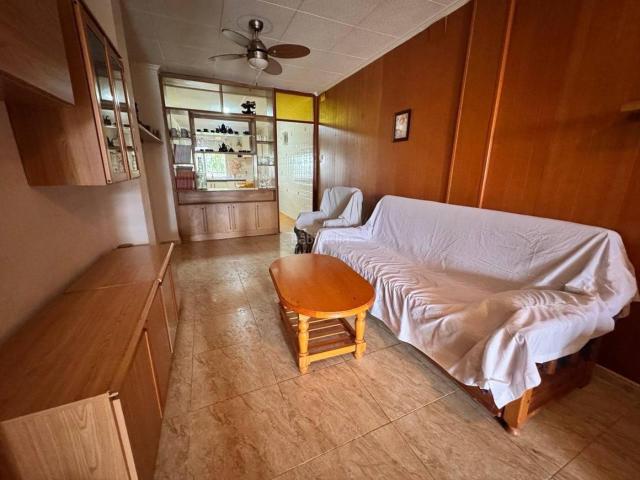 Casa en venta en Crevillente. CASA RURAL TIPO TRIPLEX. A 3 MINUTOS DEL CASCO URBANO. Casas.