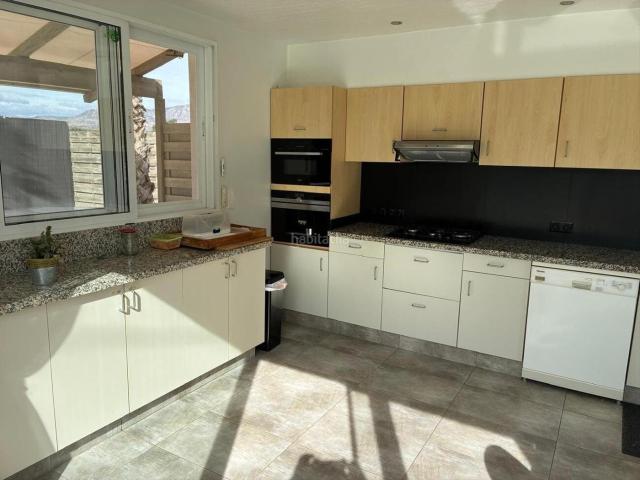 Casa en venta en Crevillente. Casas.