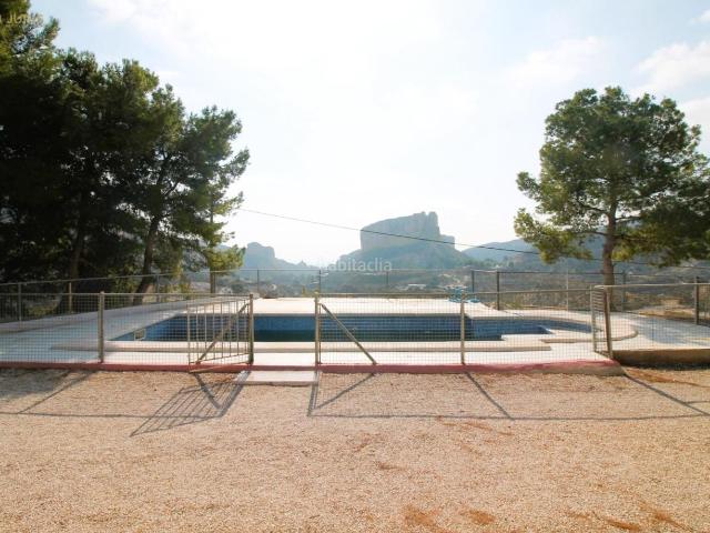 Casa en venta en Crevillente. Casas.