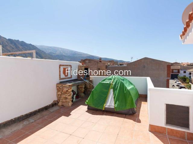 Casa en venta en Dúrcal Granada