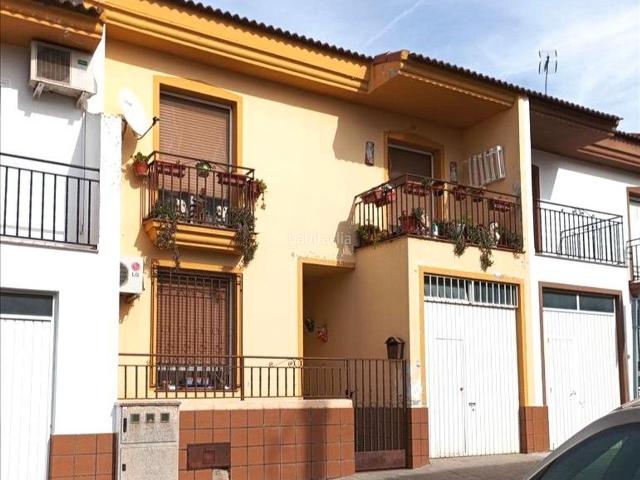 Casa en venta en Daimiel. Casa o chalet independiente en venta en Calle Albuera. Casas.