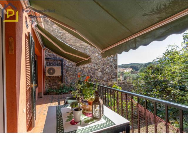 Casa en venta en Darnius. Casa en venta en Darnius. Casas.