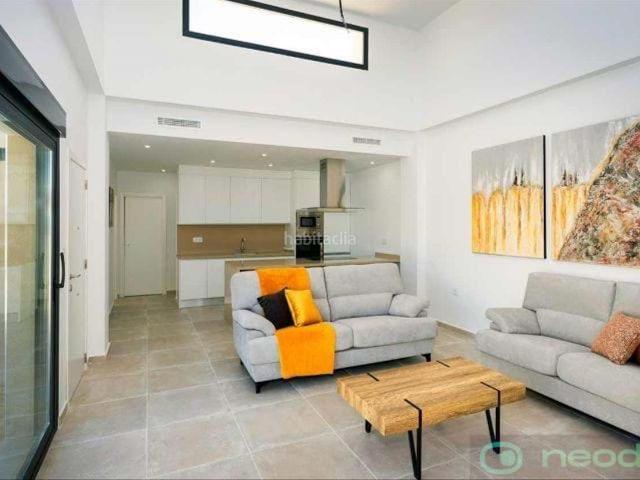 Casa en venta en Daya Nueva. Casas Daya.