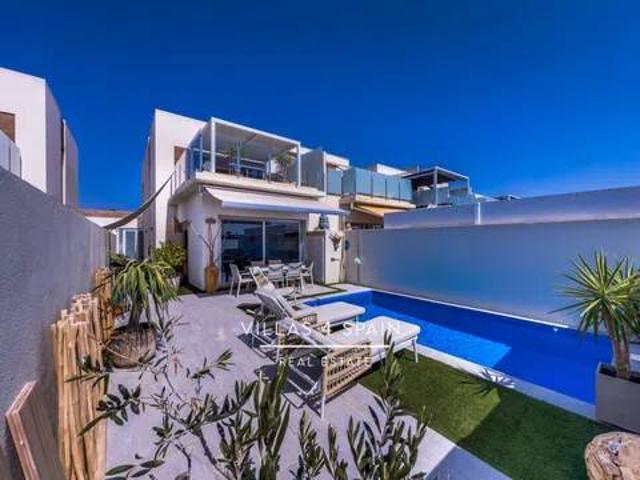 Casa en Venta en Daya Vieja