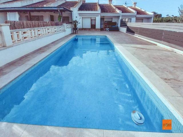 Casa en Venta en Deltebre