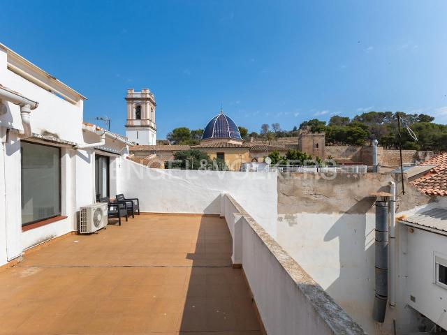 Casa en venta en Dénia, Centro Urbano. Edificio En El Centro Histórico de Dénia Gran Potencial De Inversión. Casas.