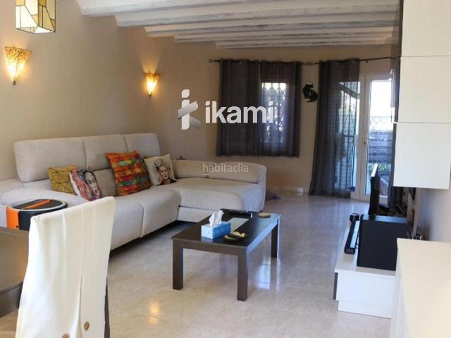 Casa en venta en Dénia, La Pedrera Vessanes. Casa semi adosada a distancia andando de Denia. Casas.