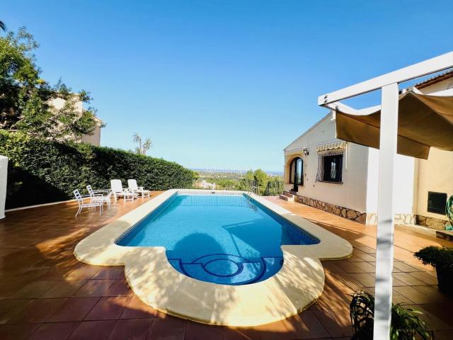 Casa en venta en Dénia, La Xara La Sella. Casas.