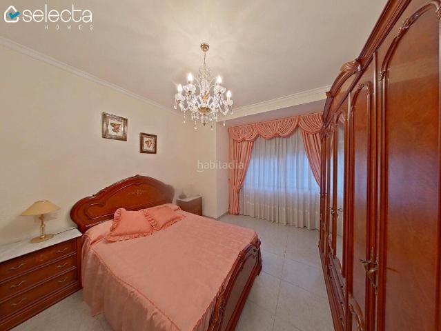 Casa en venta en Dénia, La Xara La Sella. Descubre esta fantástica casa de pueblo en el corazón de La Xara, una oportunidad única tanto para vivir como para invertir.Con un. Casas.