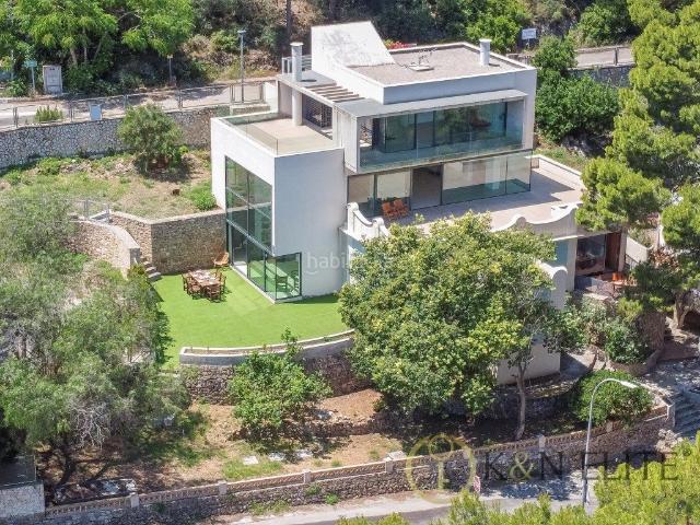 Casa en venta en Dénia, Las Rotas Les Rotes. Lujo, Privilegio y Vistas Eternas al Mar. Casas.