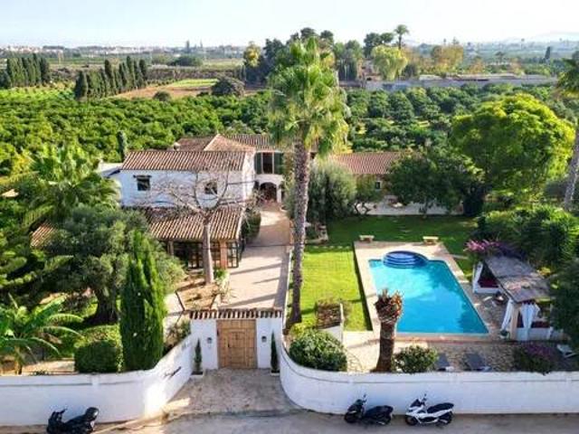 Casa en Venta en Dénia