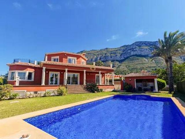 Casa en Venta en Dénia