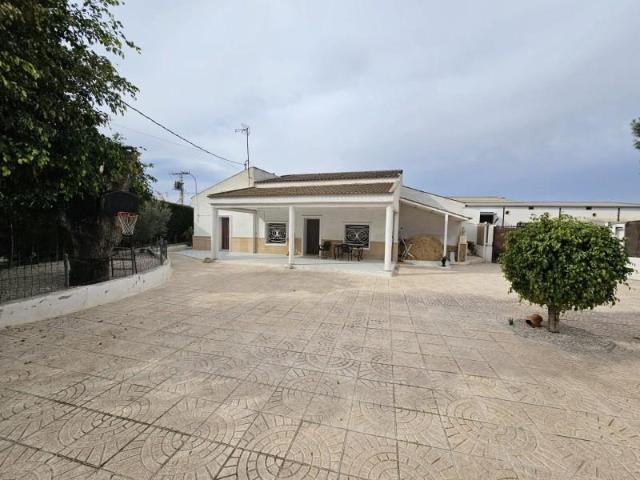 Casa en venta en Dolores, Maestro serrano