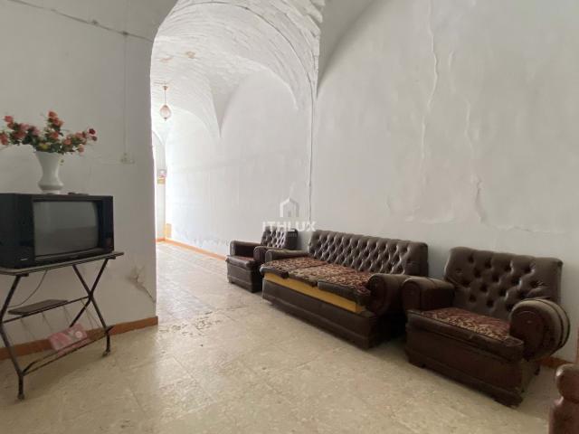Casa en venta en Don Benito centro con patio y muchas posibilidades