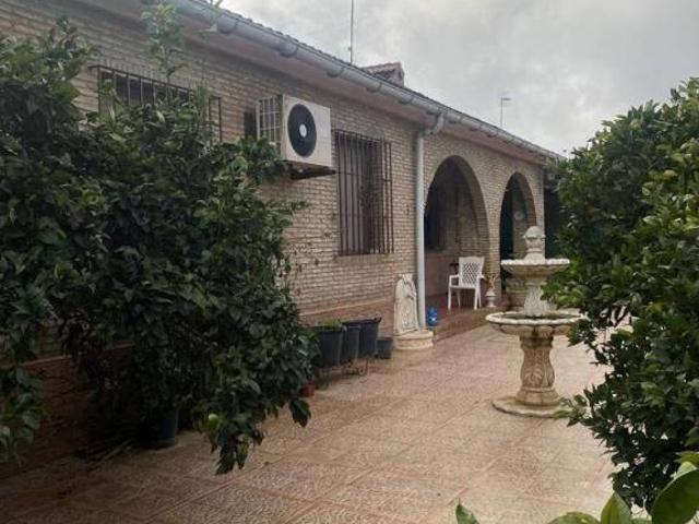 Casa en Venta en Dos Hermanas