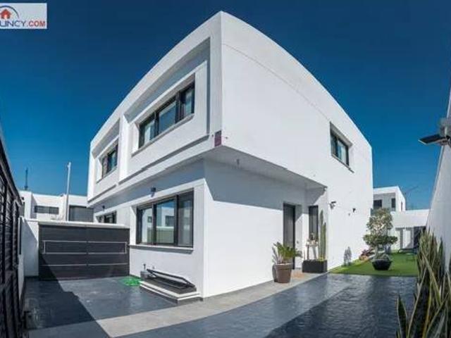 Casa en Venta en Dos Hermanas