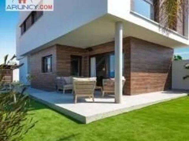 Casa en Venta en Dos Hermanas