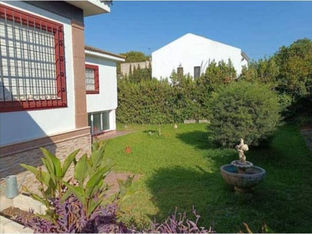 Casa en Venta en Dos Hermanas
