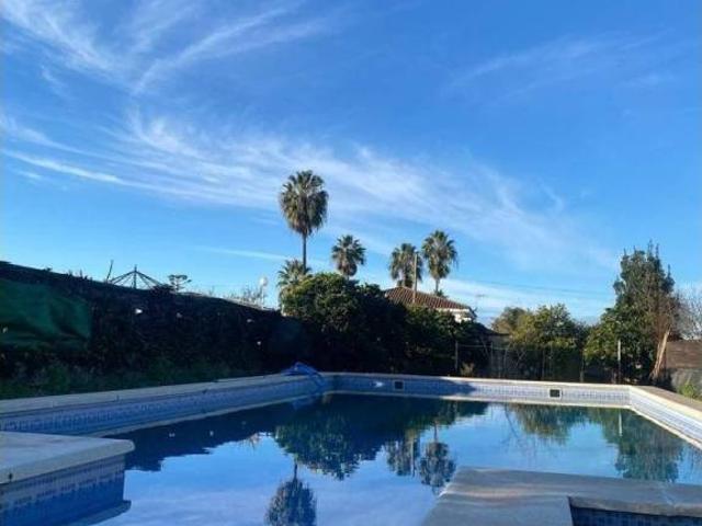 Casa en Venta en Dos Hermanas