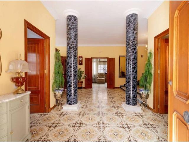 Casa en Venta en Dos Hermanas