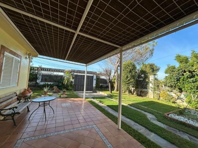 Casa en venta en Dos Hermanas, Arco norte Avda España
