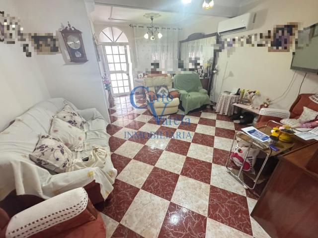 Casa en venta en Dos Hermanas, Arco Norte Avda España. MAGNÍFICA CASA DE PLANTA BAJA EN LAS GANCHOZAS. Casas Dos.