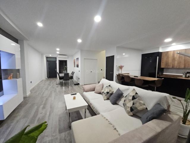 Casa en venta en Dos Hermanas, El Arenal La Pólvora. ESPECTACULAR CHALET DE DISEÑO CONTEMPORÁNEO EN DOS HERMANAS. Casas Dos.