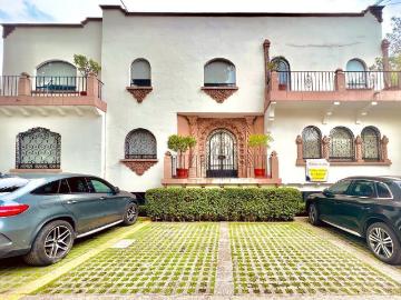 Casa en venta en Eugenio Sue, Polanco, jardin, terraza y mas