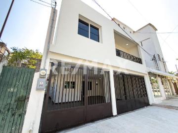 ¡Casa en Venta en excelente ubicación!