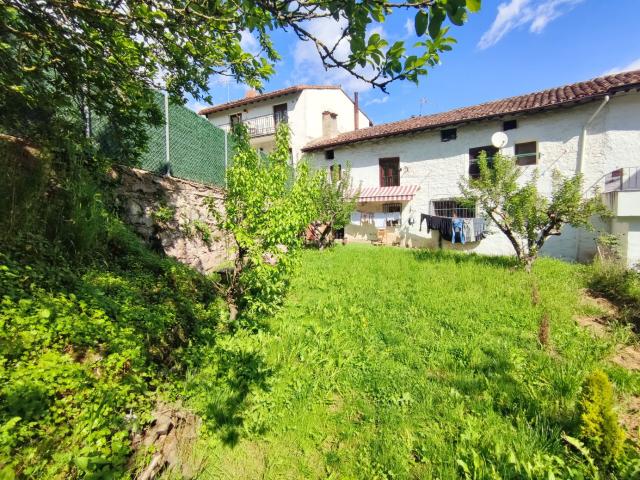Casa en venta en Ezcaray. Casas.