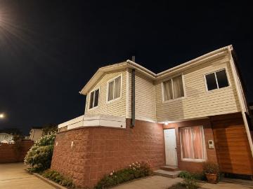 Casa en Venta en ejercito libertador 3899