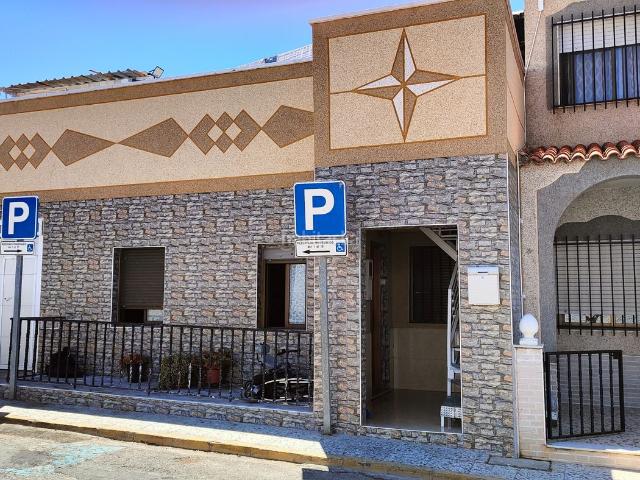 Casa en venta en Ejido El, Santa María del Águila. Casas Ejido.