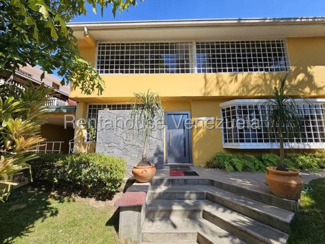Casa en Venta en El Marques, Caracas