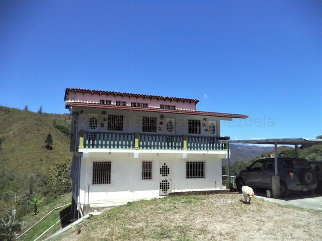 Casa en Venta en El Amarillo, San Antonio de los Altos
