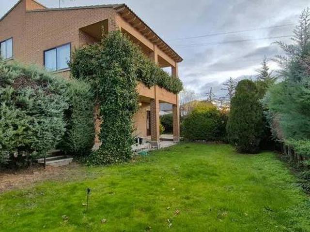 Casa en Venta en El Barraco