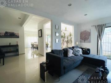 Casa en venta en el Barrio San Juan, Valladolid Yucatán