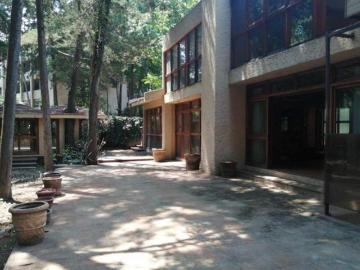 Casa en venta en El Bosque, Tlalpan — Excelente oportunidad para remodelar