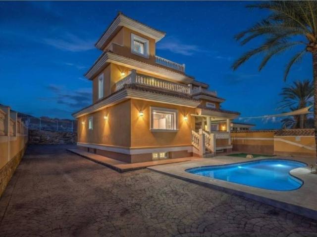 Casa en Venta en El Campello