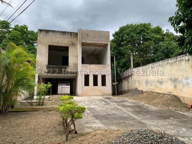Casa en Venta en El Castaño, Maracay