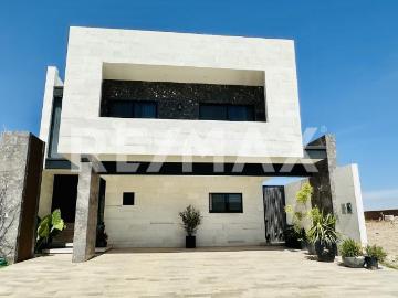 CASA EN VENTA EN EL CARDENCHAL