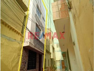 Casa En Venta En El Centro De Chiclayo. C. DELGADO