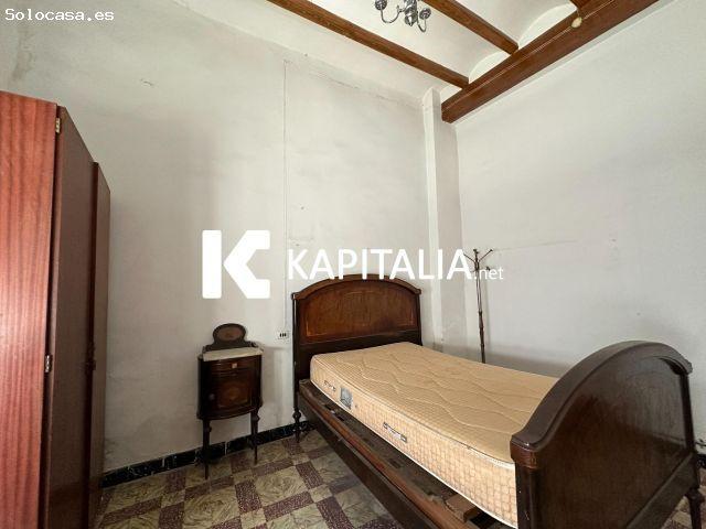 CASA en VENTA en el centro de Llutxent con patio y un enorme potencial