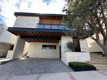 Casa en Venta en el Club de Golf
