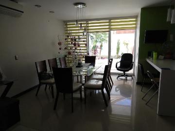 Casa en Venta en El Cortijo, Irapuato Amplia y Atractiva Ubicación