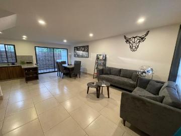 Casa en venta en El Dorado modelo mas grande con Roof Top, zona Sur, cerca de las outlet
