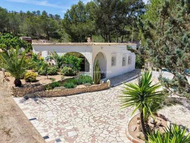 Casa en Venta en El Fondó de les Neus Hondón de las Nieves